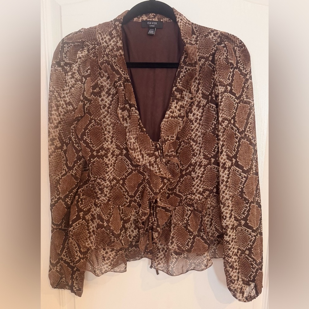 HAVER LONDON Snake Print Ruffle Front Blouse Top XS NWOT